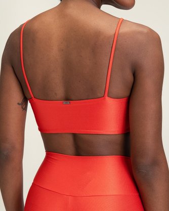 Top Live Curve Allure