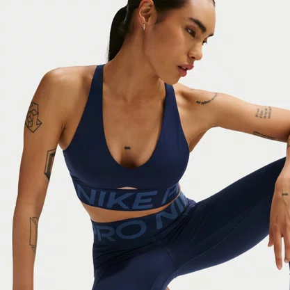 Top Nike Pro Sculpt 365