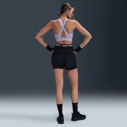 Top Nike Pro Swoosh