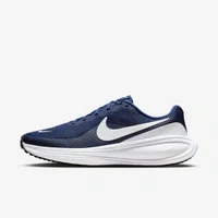 Tênis Nike Revolution 8