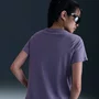 Camiseta Nike Sportswear Club Essentials