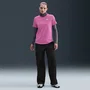 Camiseta Nike Sportswear Club Essentials