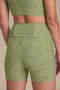 Shorts Live Fit Icon