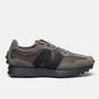 Tênis New Balance 327v1