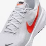 Tênis Nike Revolution 8