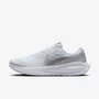Tênis Nike Revolution 8